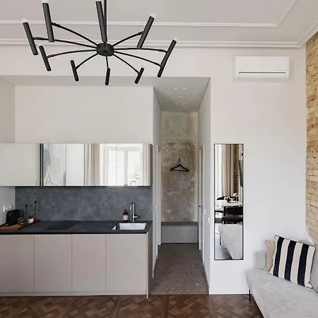 Boutique With Balcony Vilnius